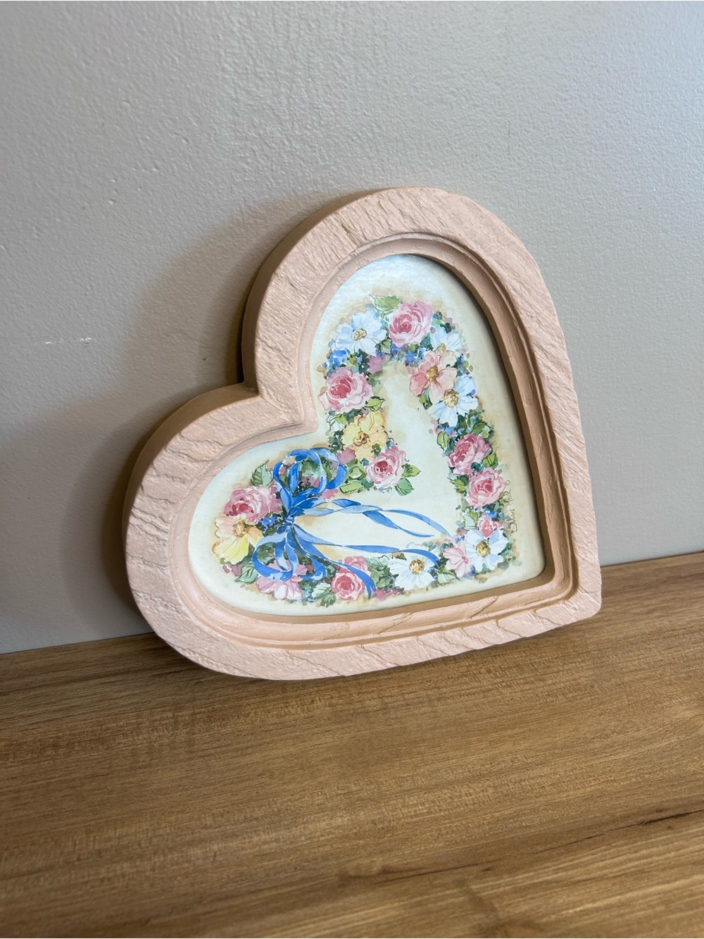 Homco Heart-Shaped Floral Wall Art Pink Frame